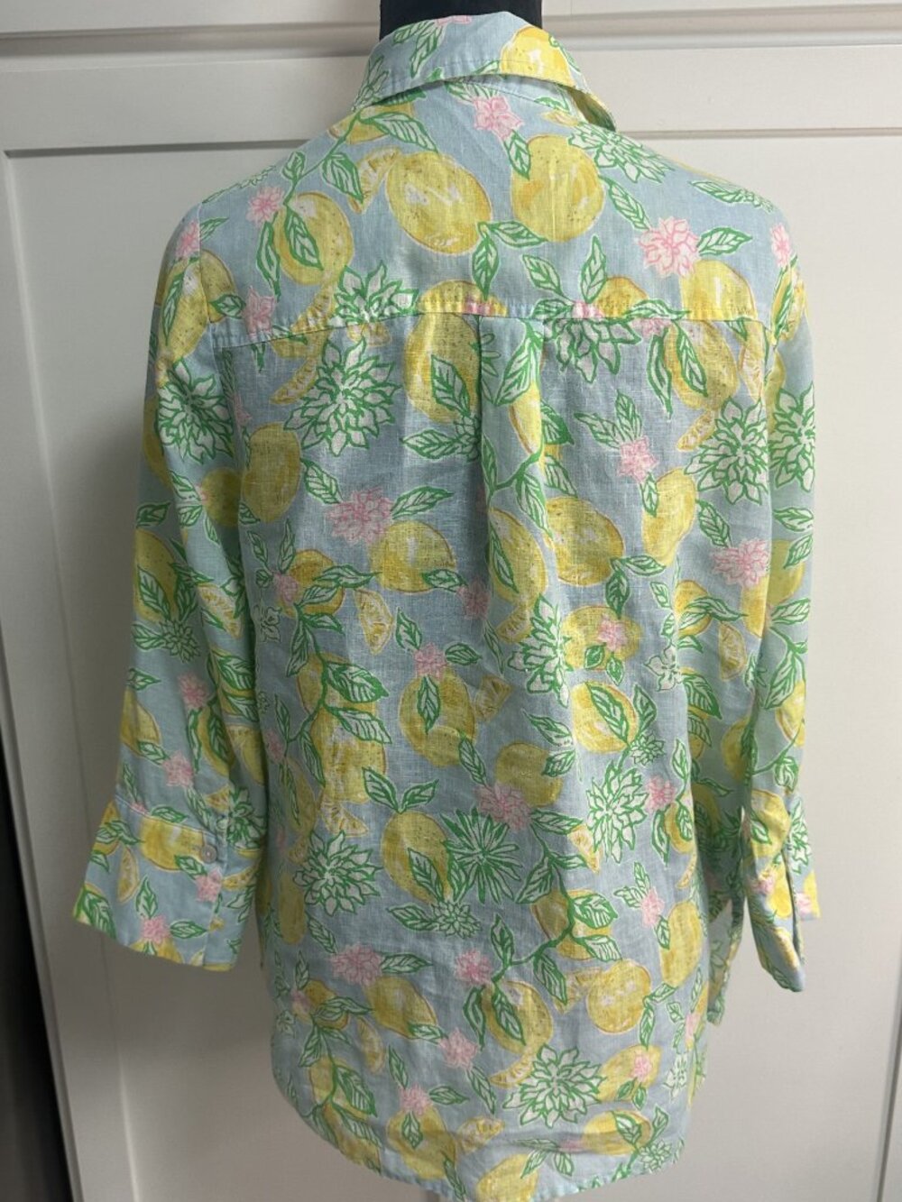 Lilly Pulitzer Eleni Linen Pullover Top Make Lemonade Medium Spring Summer - Picture 4 of 11